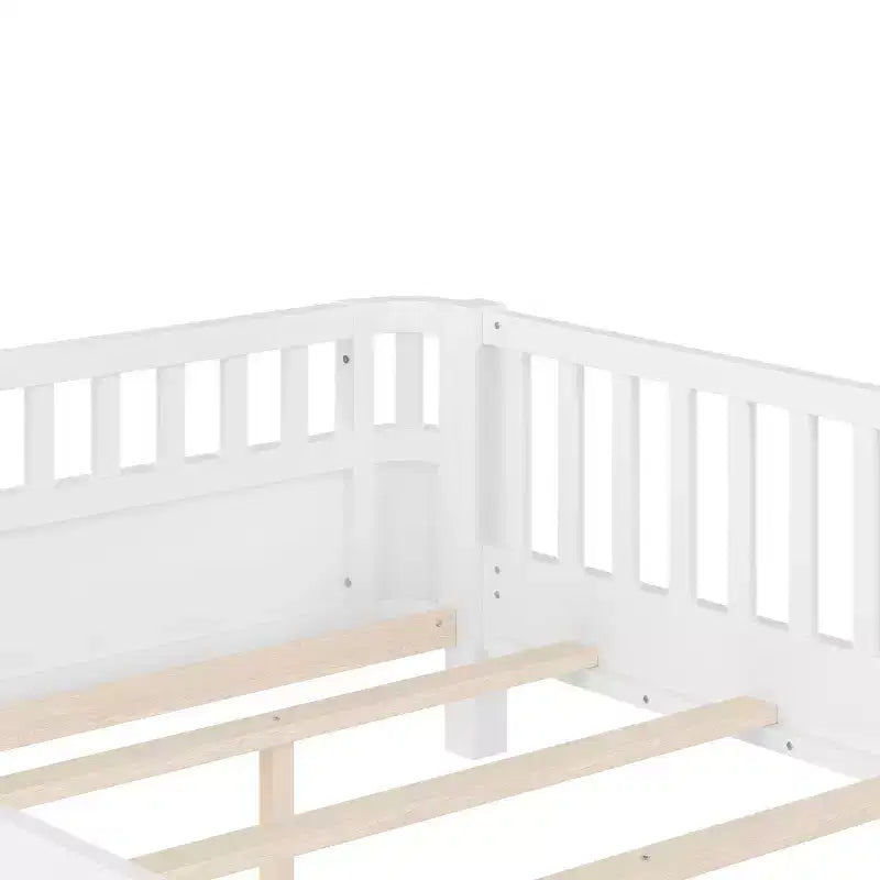 Letto a piattaforma singolo bianco per bambini con spondina di sicurezza rimovibile, per 1 bambino