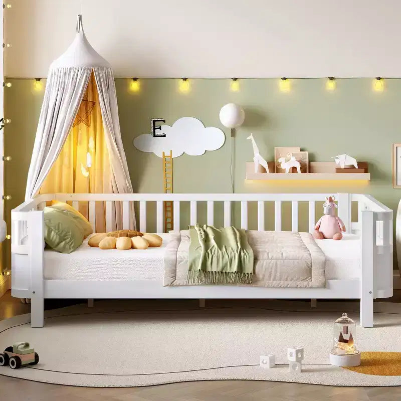 Letto a piattaforma singolo bianco per bambini con spondina di sicurezza rimovibile, per 1 bambino