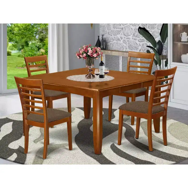 Set da pranzo in legno rotondo marrone Saddle, 4 posti, 5 pezzi